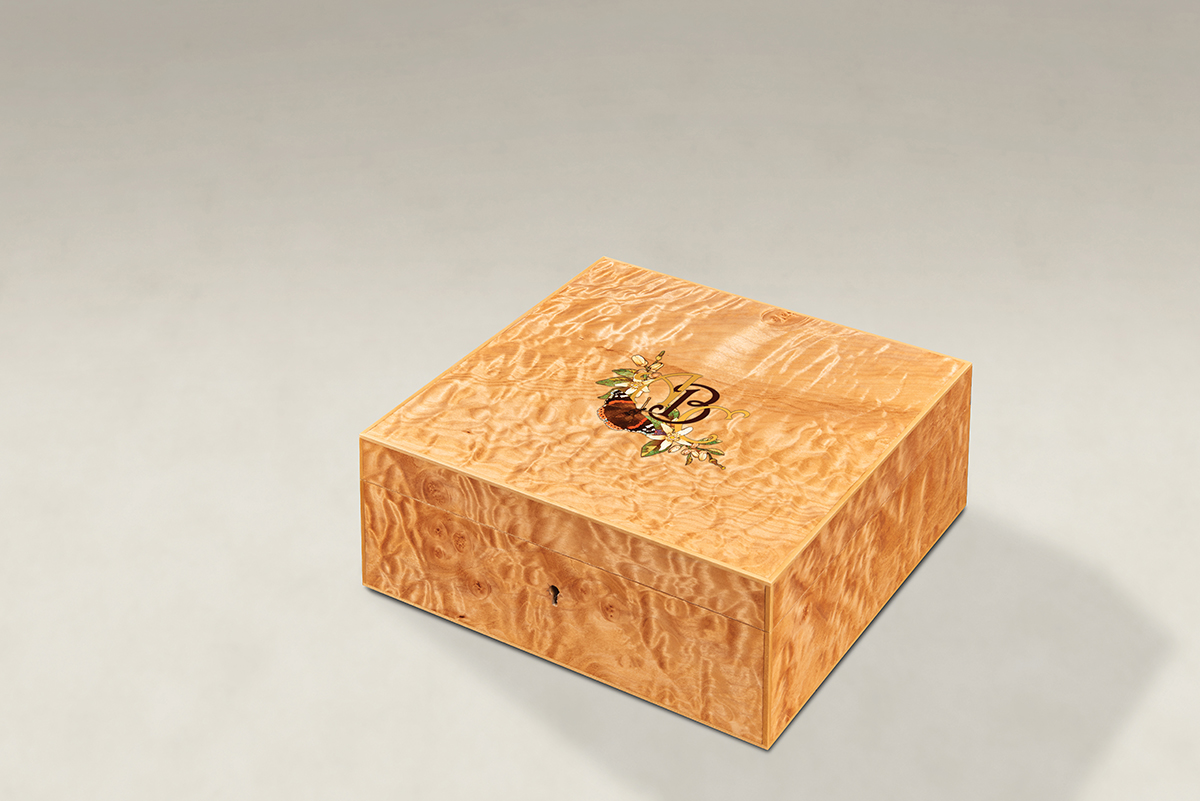 Distinguish Your Quilted Maple Strung Memory Boxes - Medium