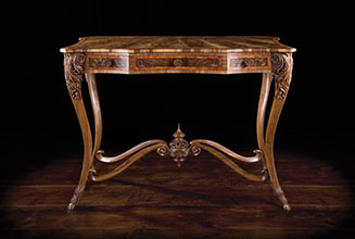 Aromatic Writing Table
